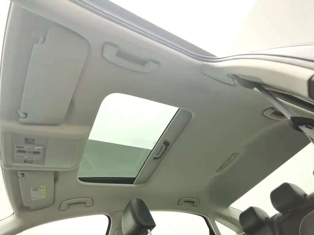 Volkswagen Passat — миниатюра 14