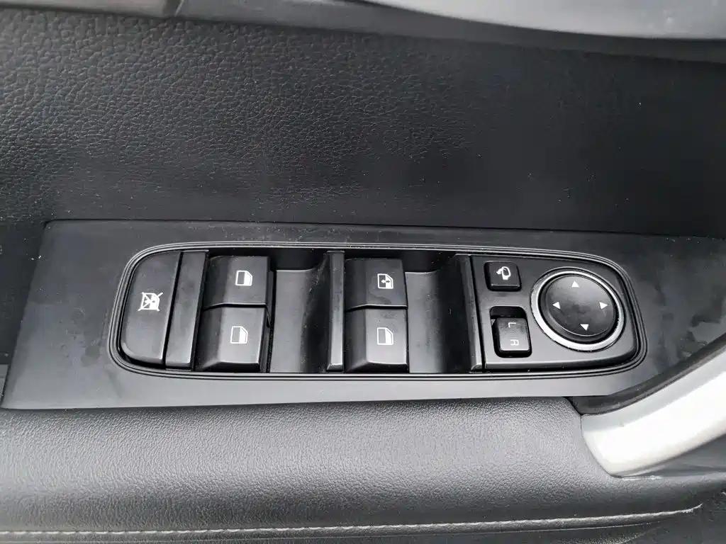 Kia Sportage — миниатюра 9