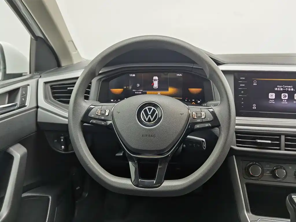 Volkswagen Polo — миниатюра 11