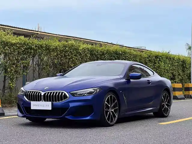 BMW 8-Series 2021 840i M — фото 1