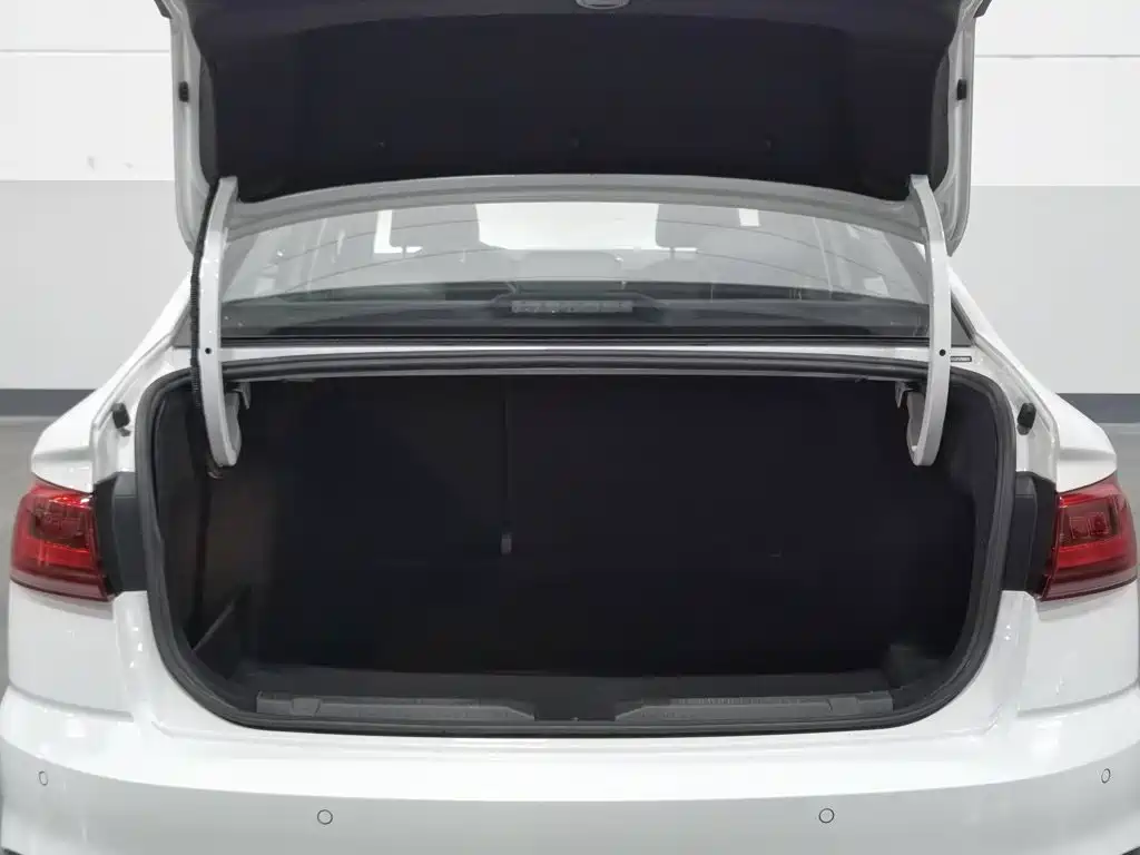 Volkswagen Bora — миниатюра 16