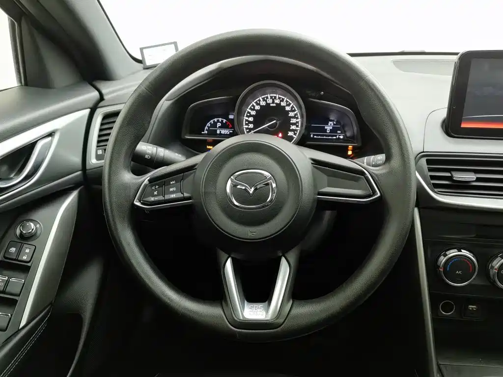 Mazda CX-4 — миниатюра 11