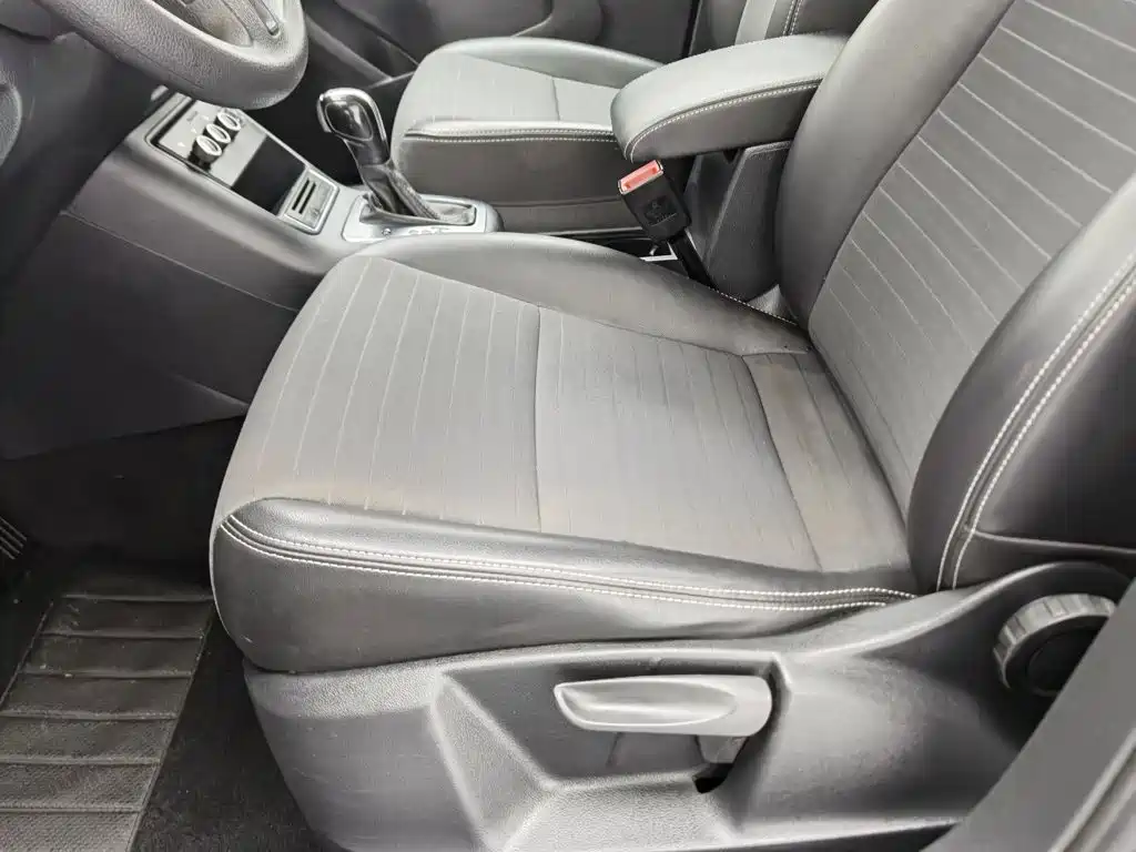 Volkswagen Tiguan — миниатюра 20