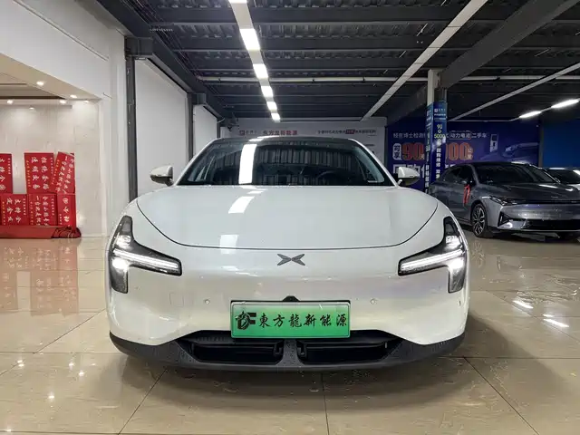 2025 Xpeng Mona M03