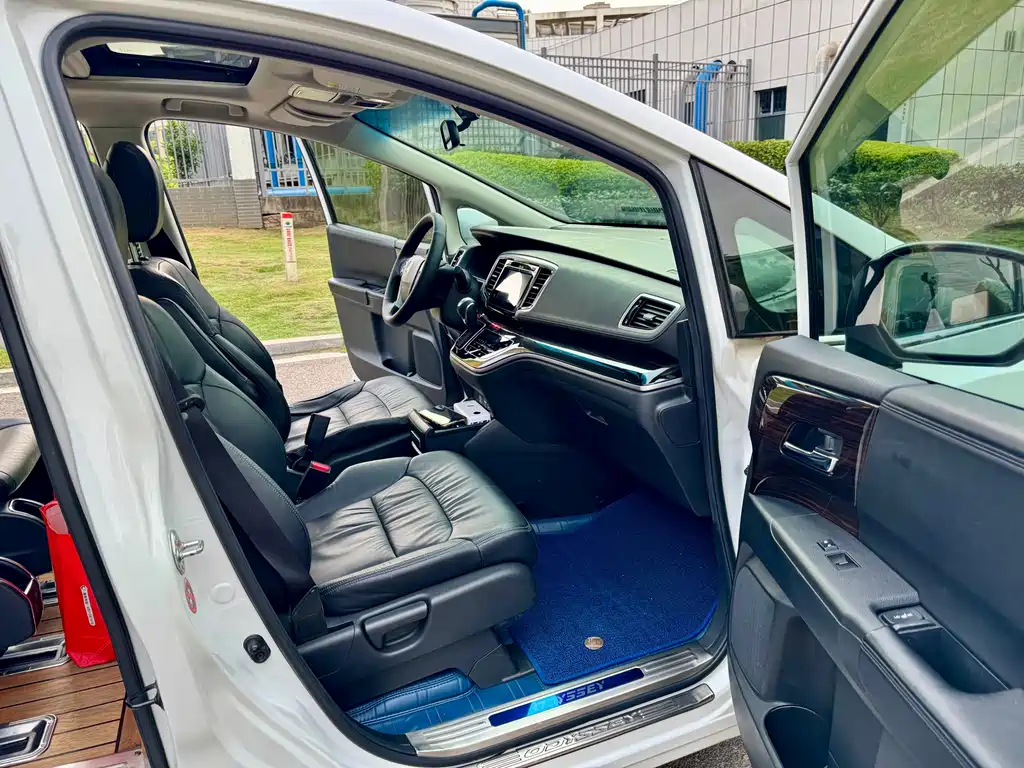Honda Odyssey — миниатюра 9