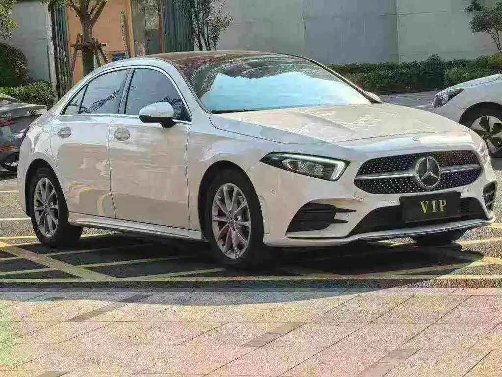 MERCEDES-BENZ A CLASS