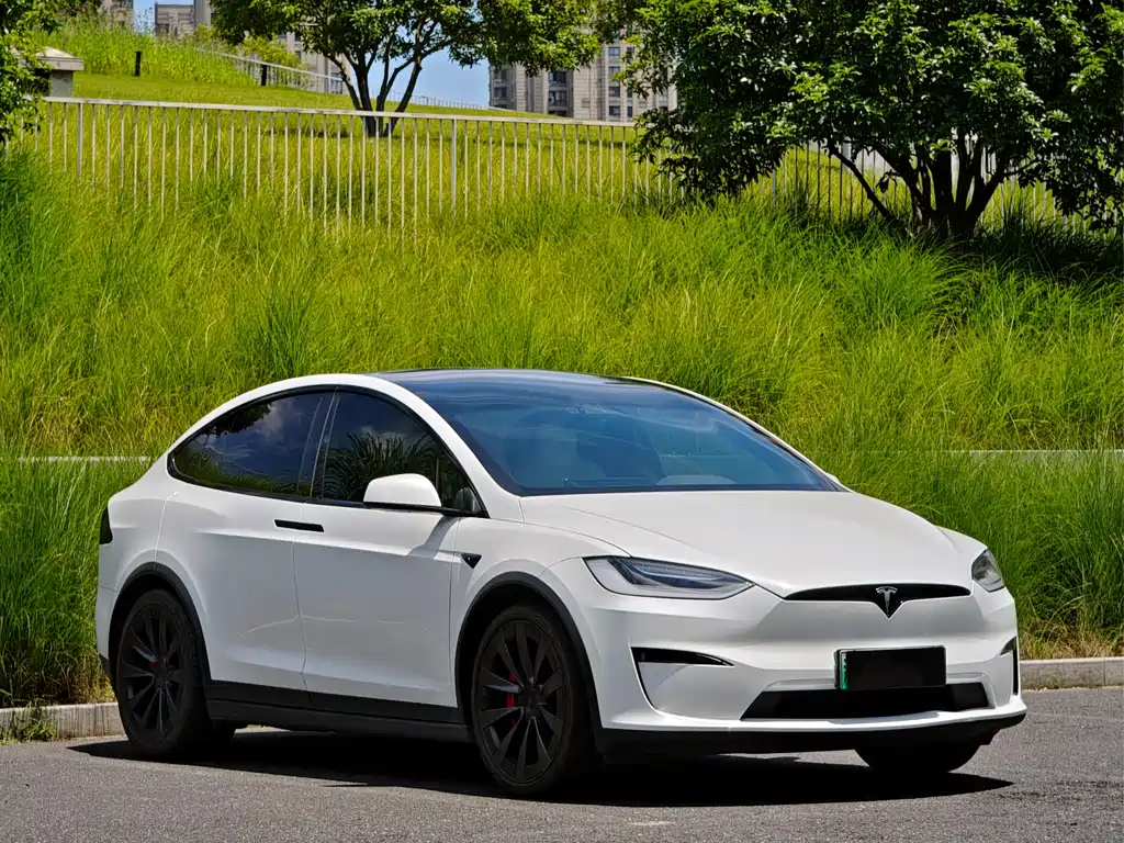 Tesla Model X 2023 Plaid
