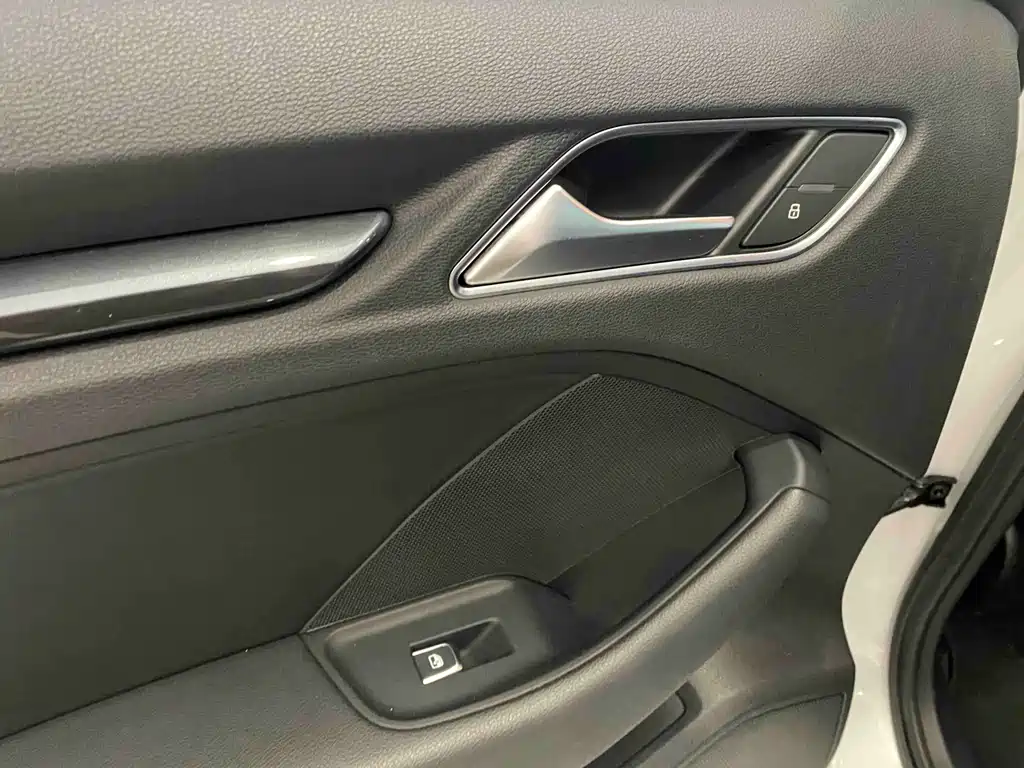 Audi A3 — миниатюра 10