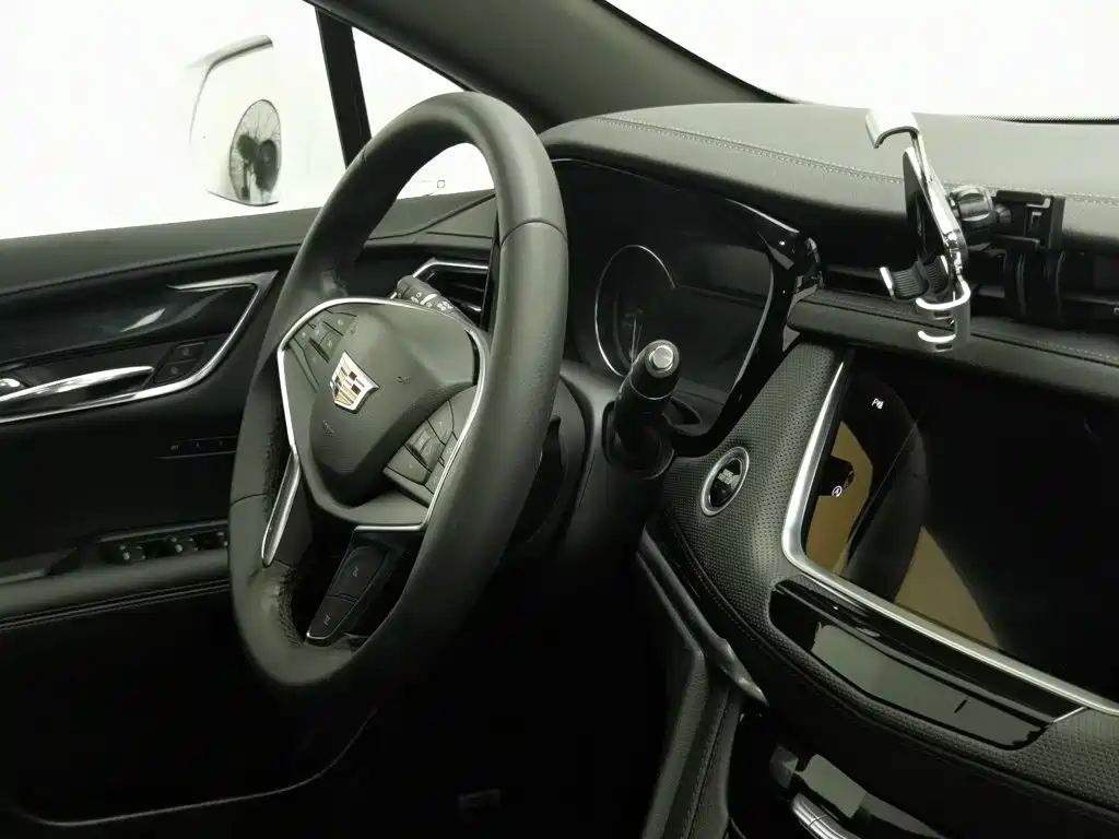 Cadillac XT5 — миниатюра 22