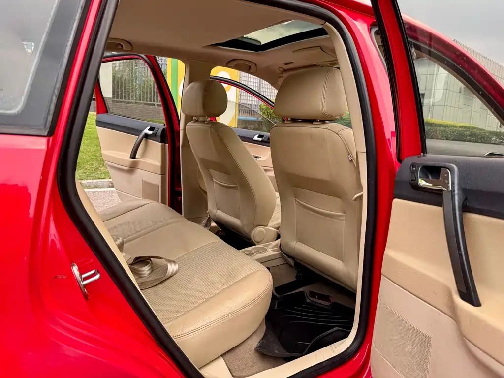 Volkswagen Polo — миниатюра 8