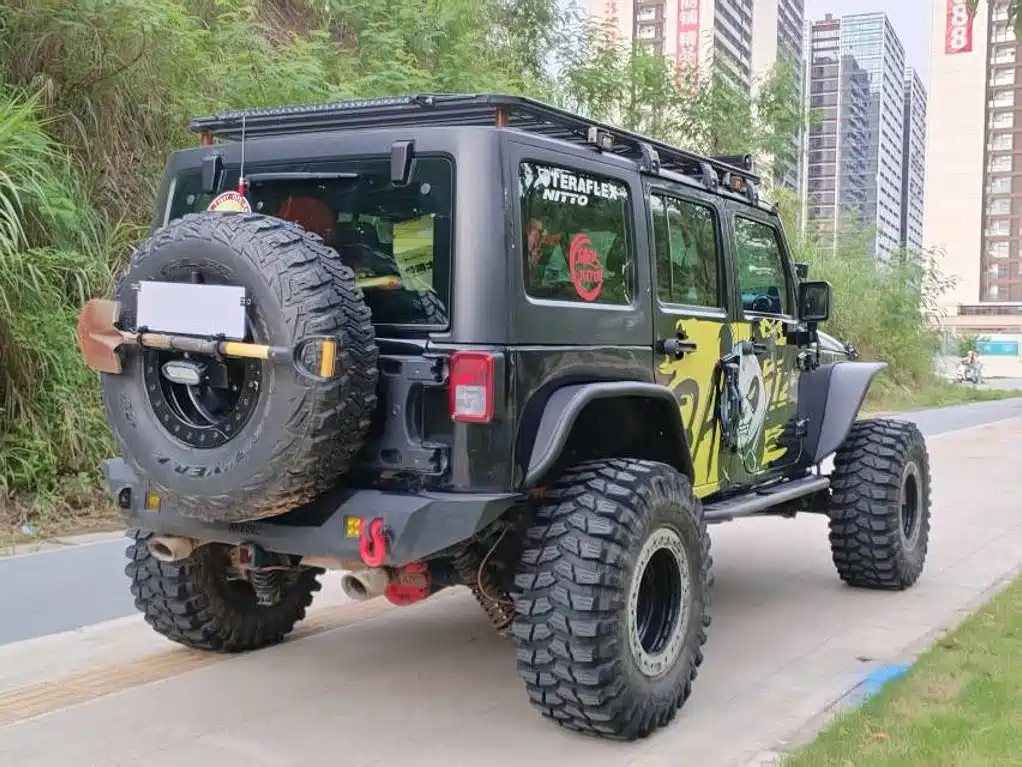 Jeep Wrangler — миниатюра 9