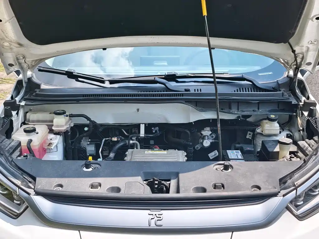 BYD Yuan Pro — миниатюра 12