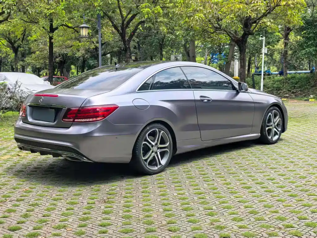 Mercedes-Benz E-Class (Import) — миниатюра 9