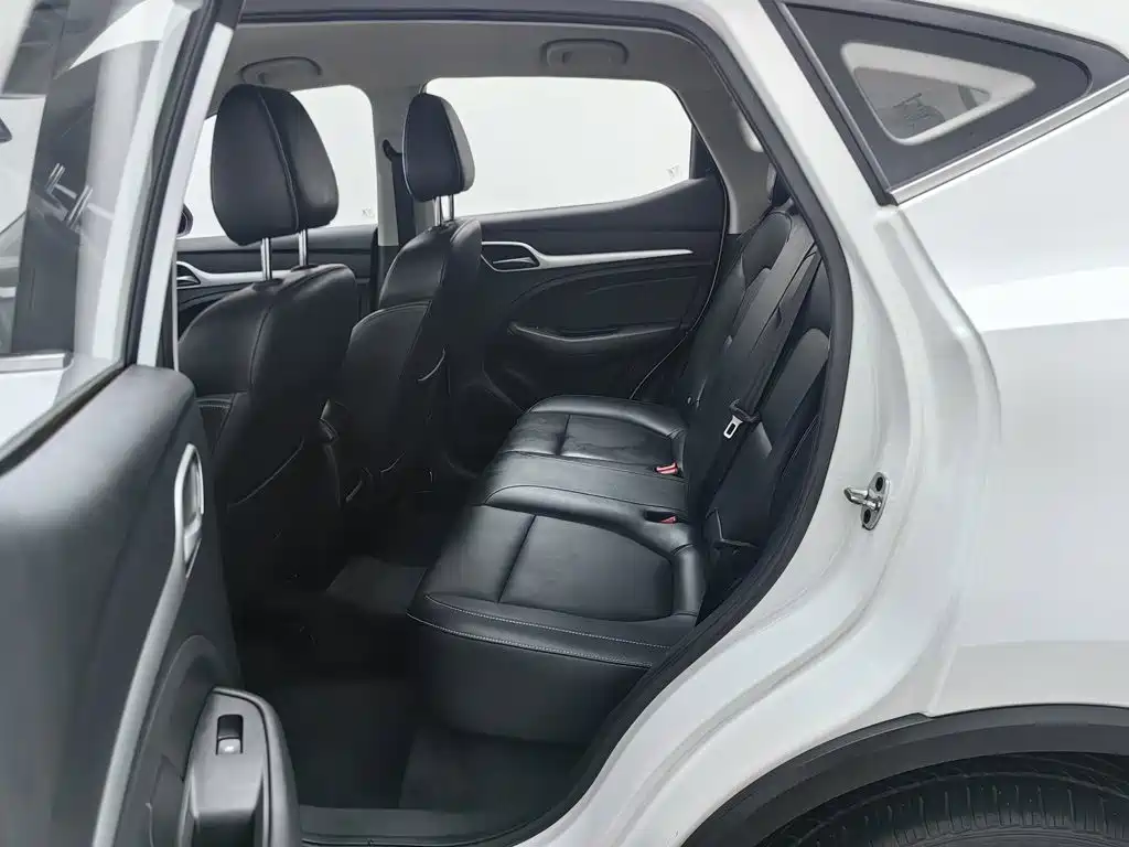 MG ZS — миниатюра 15