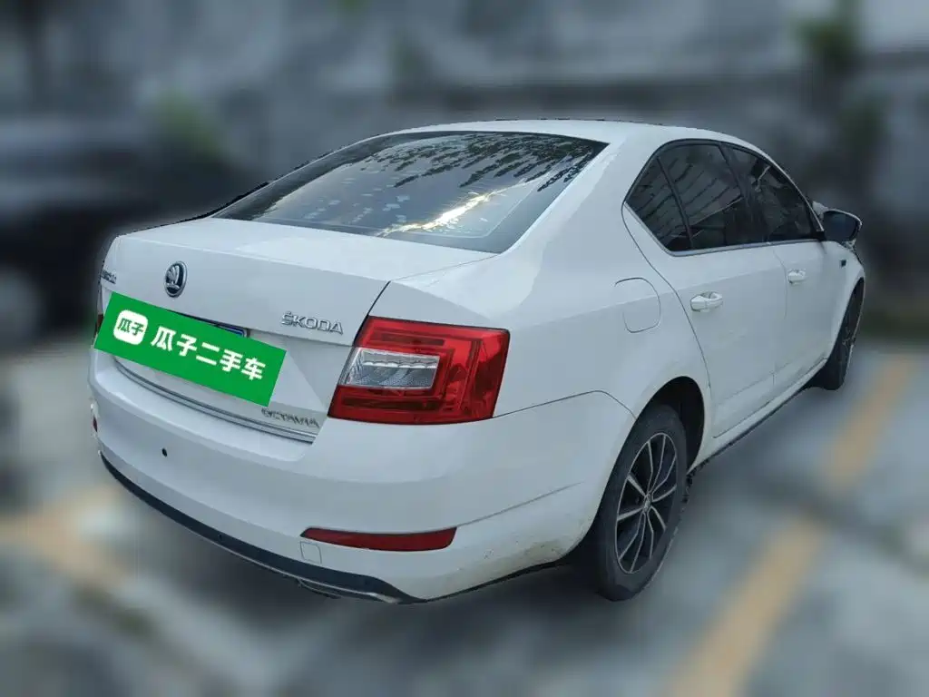 Skoda Octavia — миниатюра 4