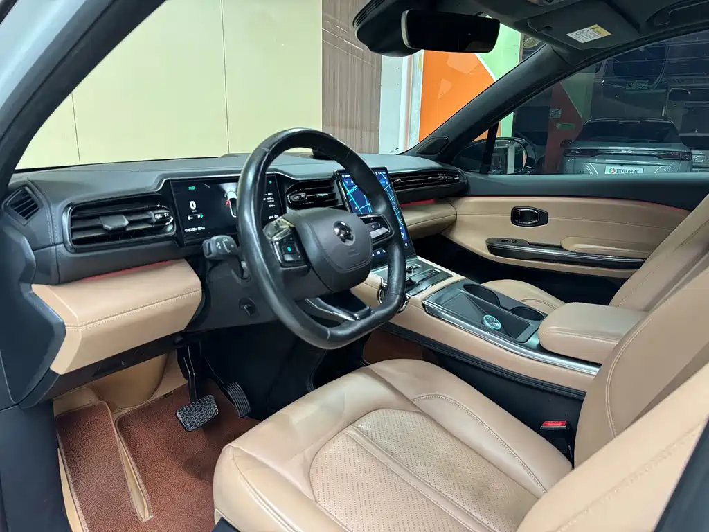 NIO ES6 — миниатюра 7