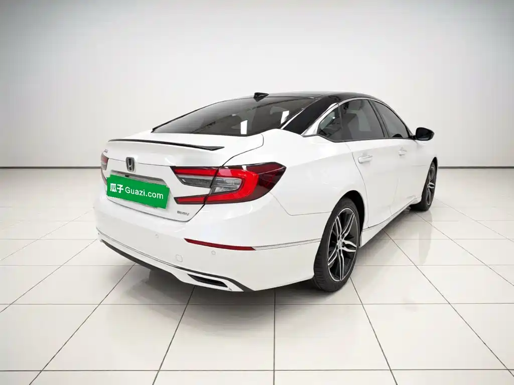 Honda Accord — миниатюра 4