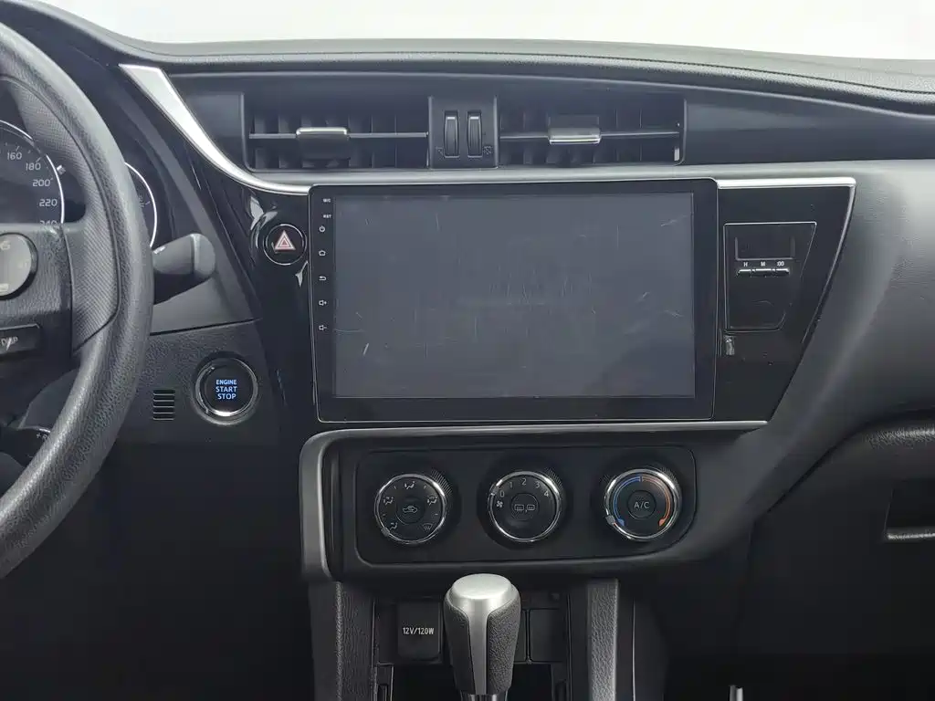 Toyota Corolla — миниатюра 12