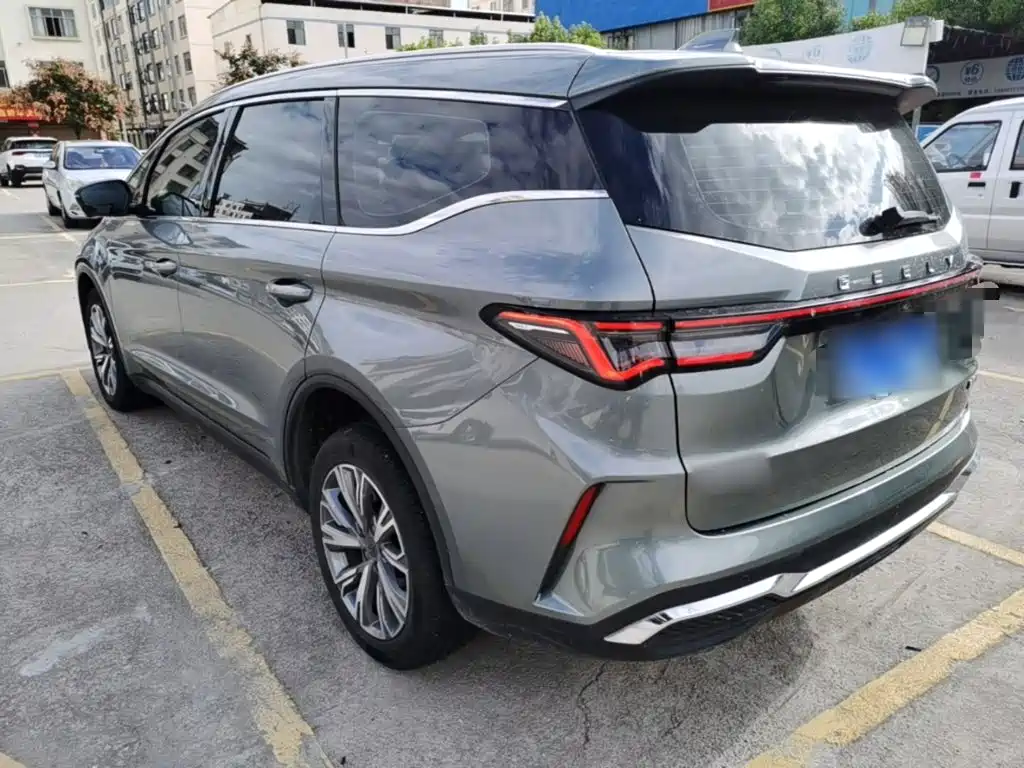 Geely Jia Ji — миниатюра 5