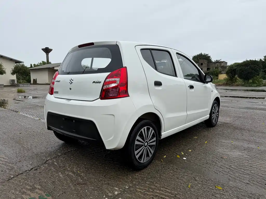 Suzuki Alto — миниатюра 6