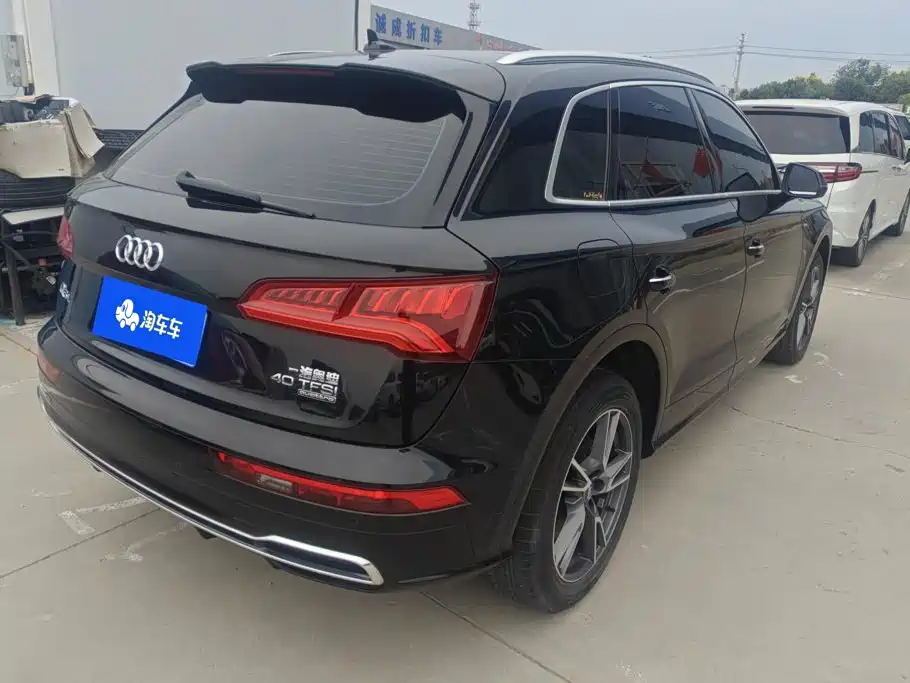 Audi Q5L 2018 40 TFSI Fashion V