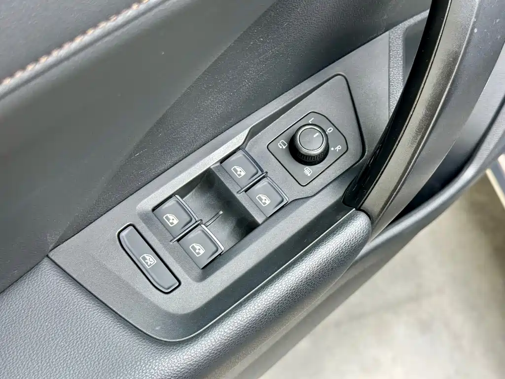 Volkswagen Tharu 2021 280TSI Flagship