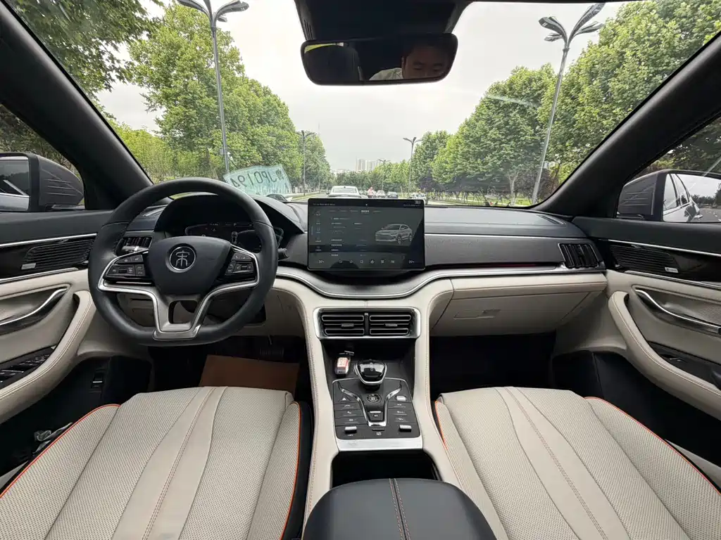 BYD Song Plus PLUS 2021 DM-i 110KM Flagship