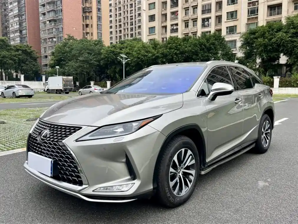 Lexus RX 2020