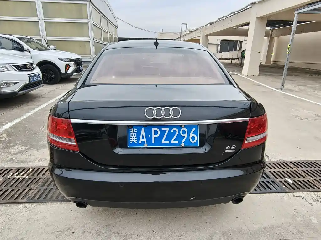 Audi A6L 2006 4.2 FSI quattro Flagship