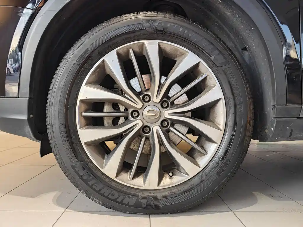 GAC GS8 2017 320T Luxury Smart Connect （ мест）