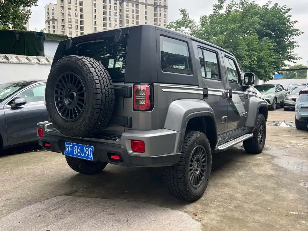 BAIC BJ40 2023 2.0T AT Champion