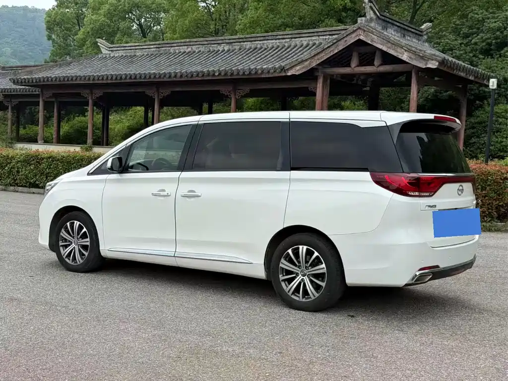GAC M8 2018 320T Luxury