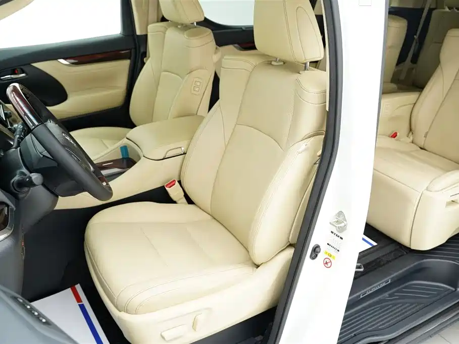 Toyota Alphard 2015 3.5L Luxury