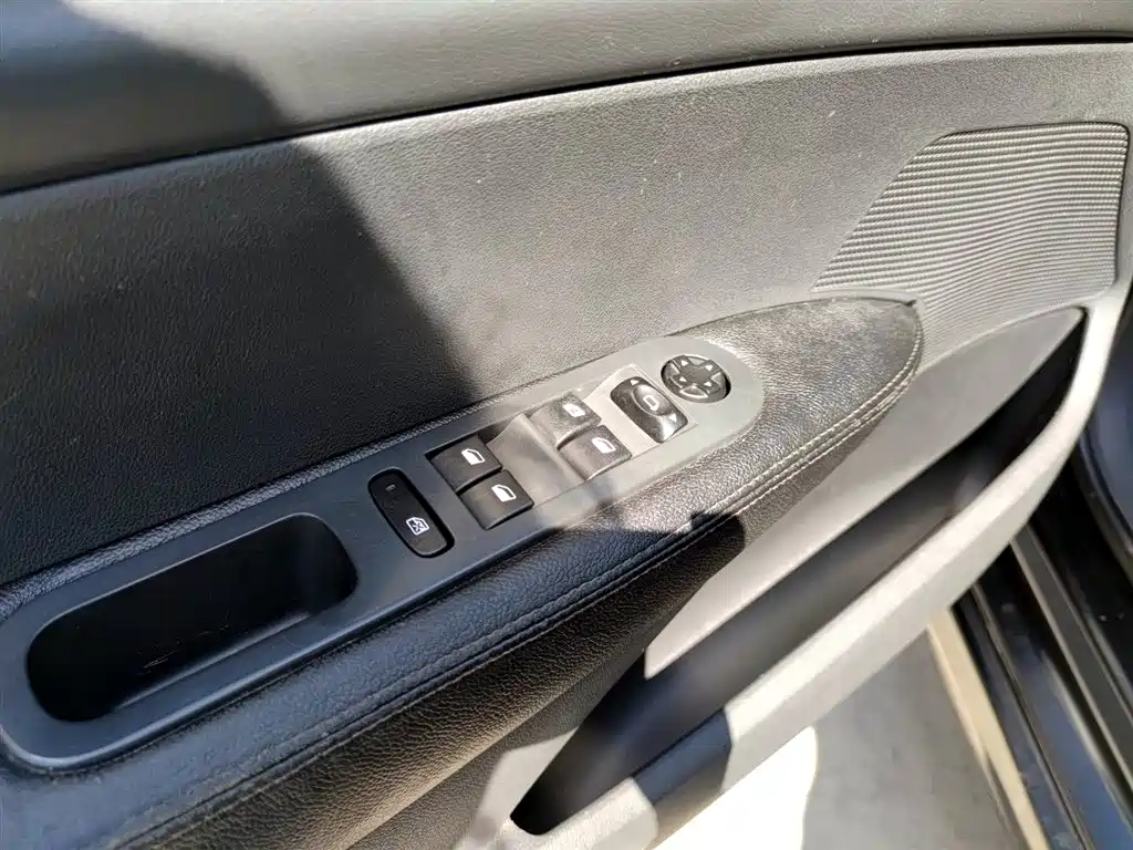 Peugeot 308 1.6L Auto Premium Fashion Type, фото 15