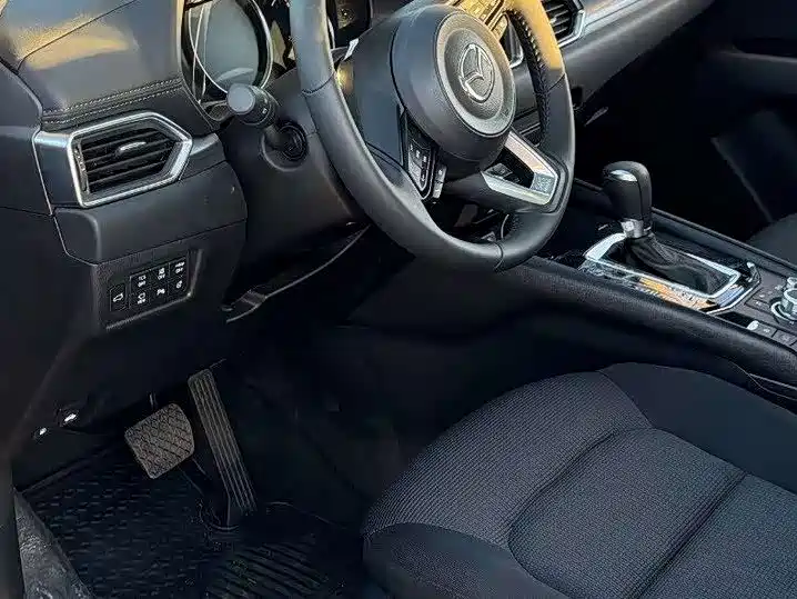 Mazda CX-5 — миниатюра 5