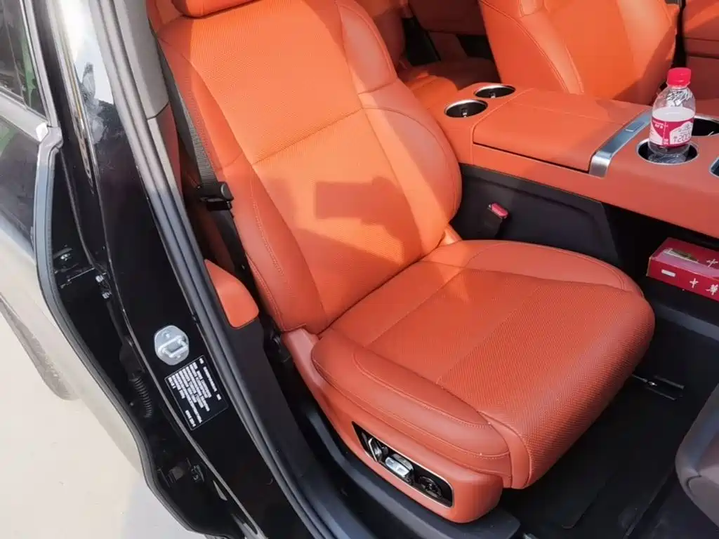 Li Auto Li L8 — миниатюра 25