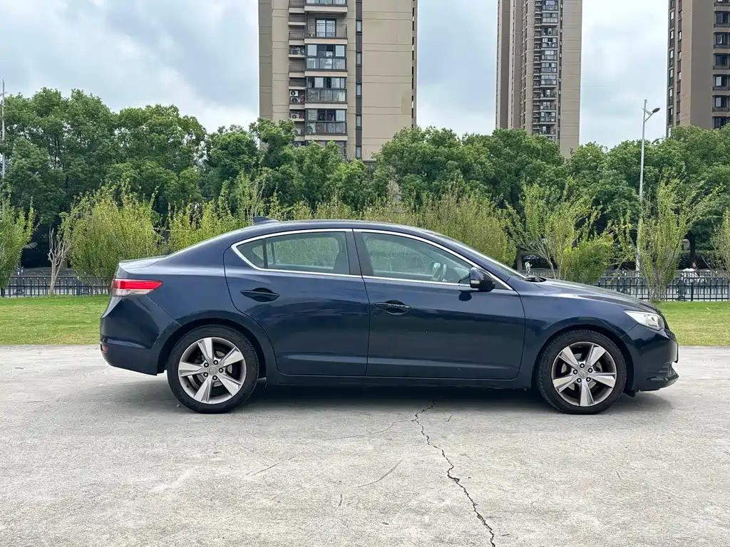 Acura ILX — миниатюра 8