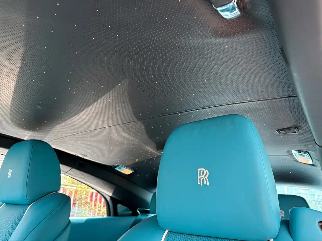 Rolls-Royce Wraith — миниатюра 16