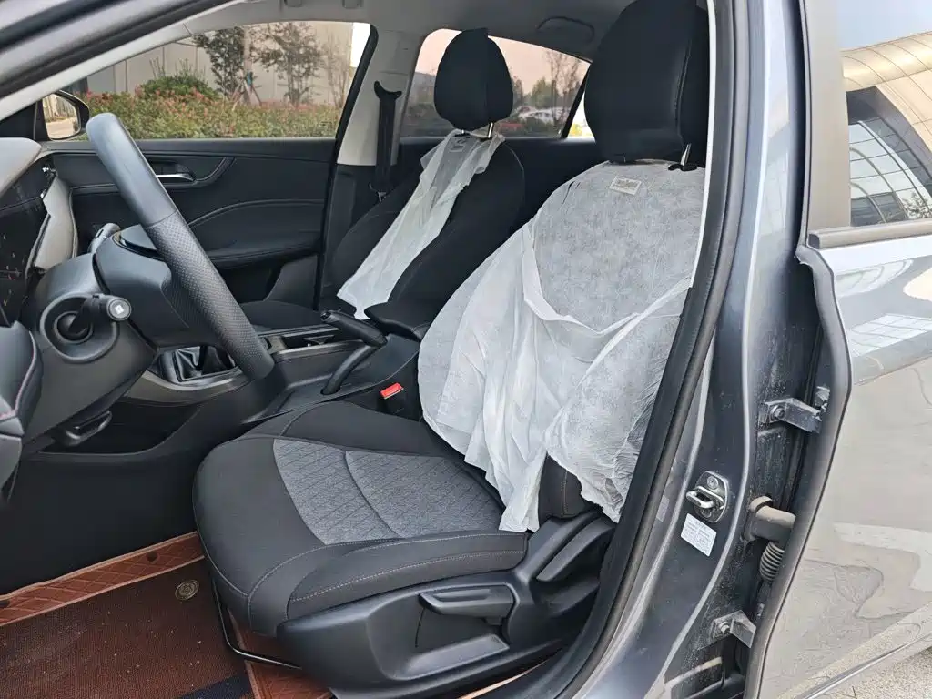 Roewe i5 — миниатюра 15