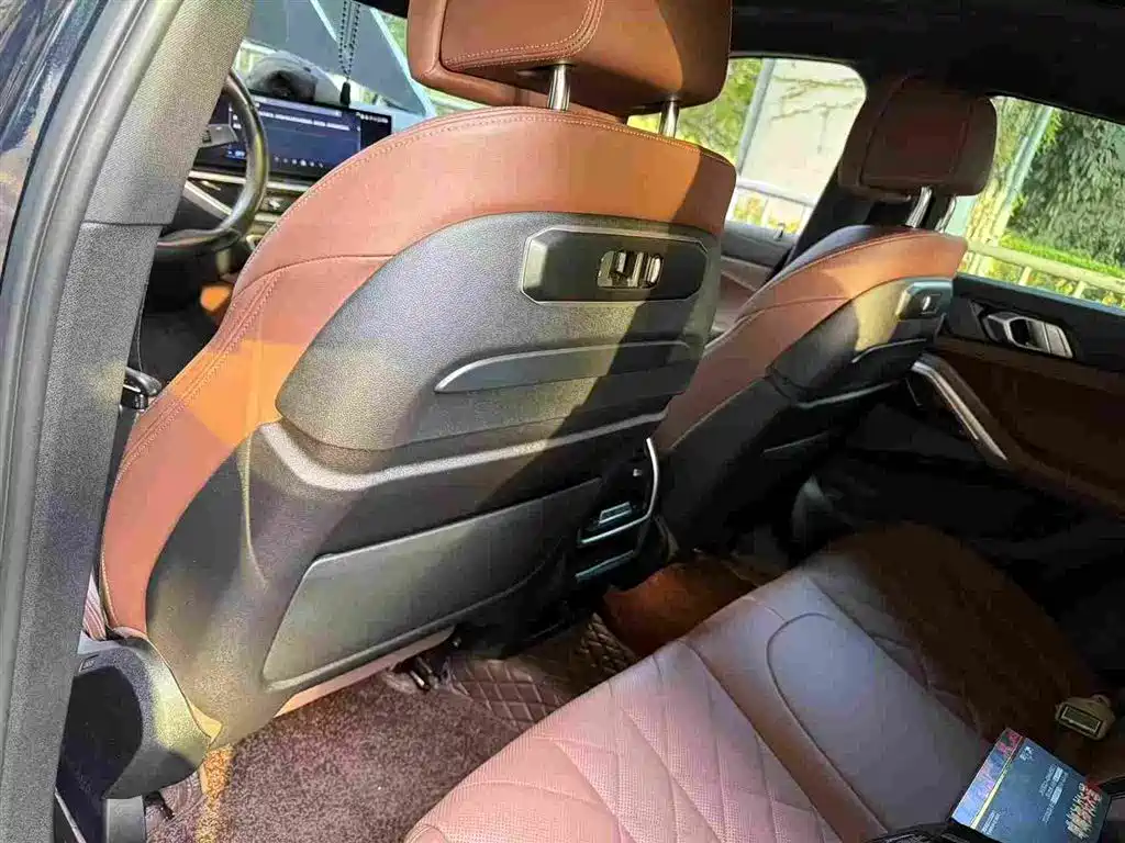 BMW X6 — миниатюра 5