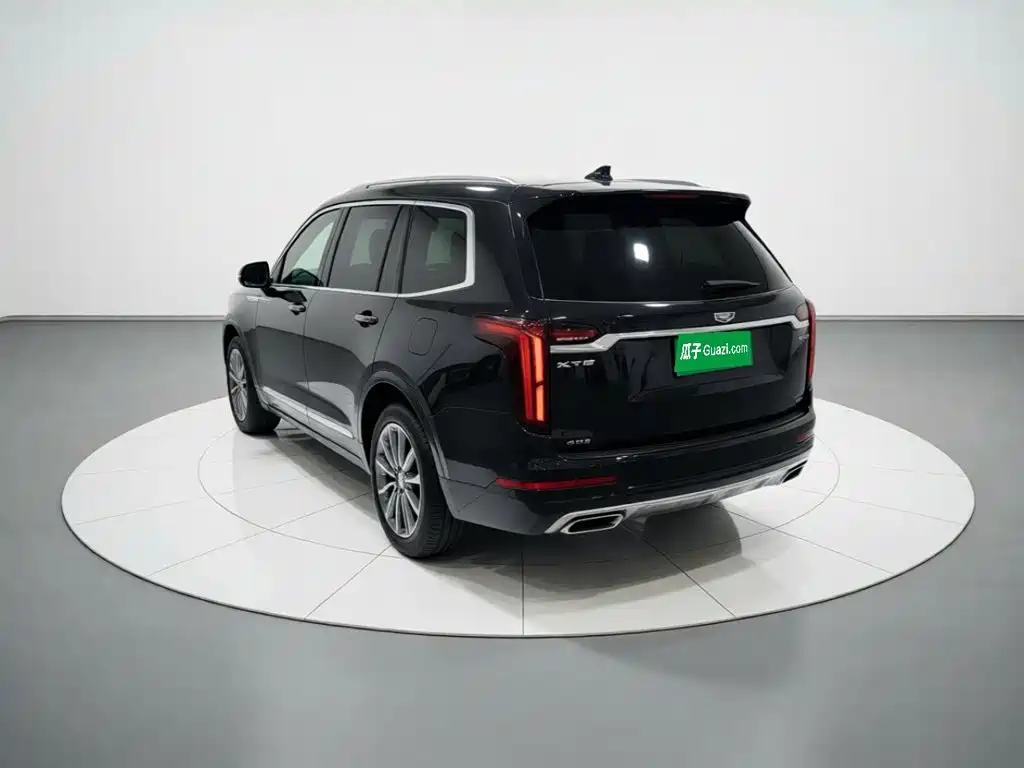 Cadillac XT6 — миниатюра 4