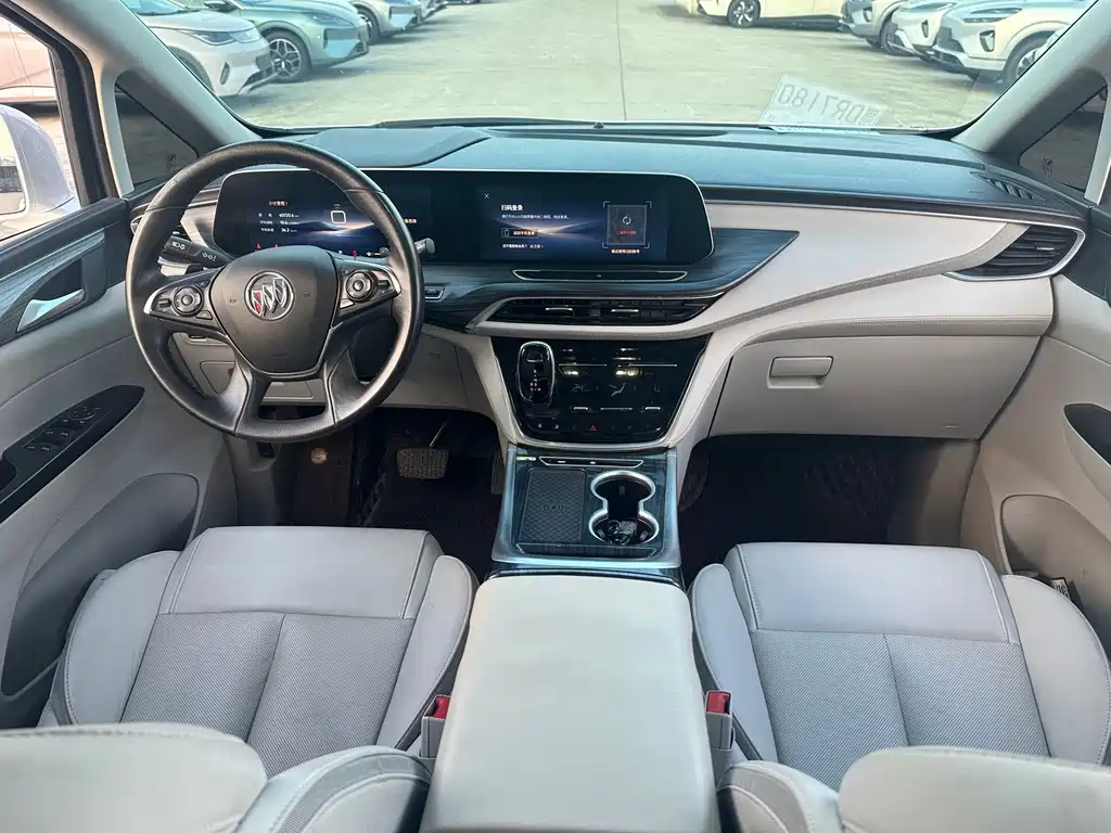 Buick GL8 — миниатюра 5