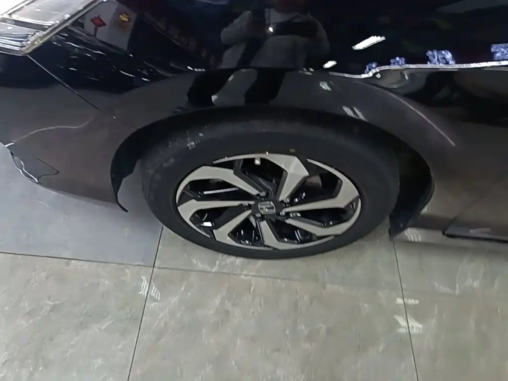Honda Accord — миниатюра 23