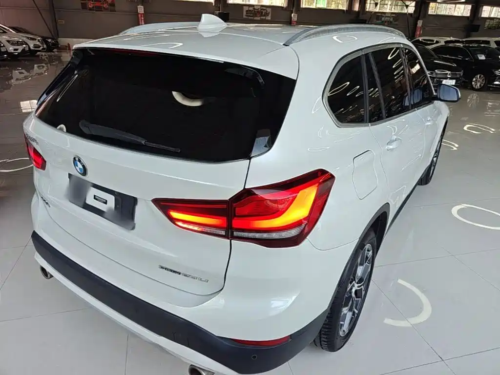 BMW X1 — миниатюра 7