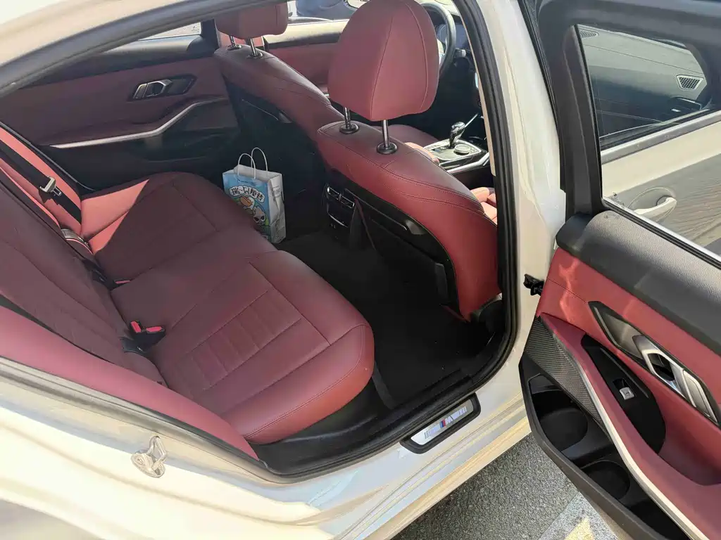 BMW 3 Series — миниатюра 5