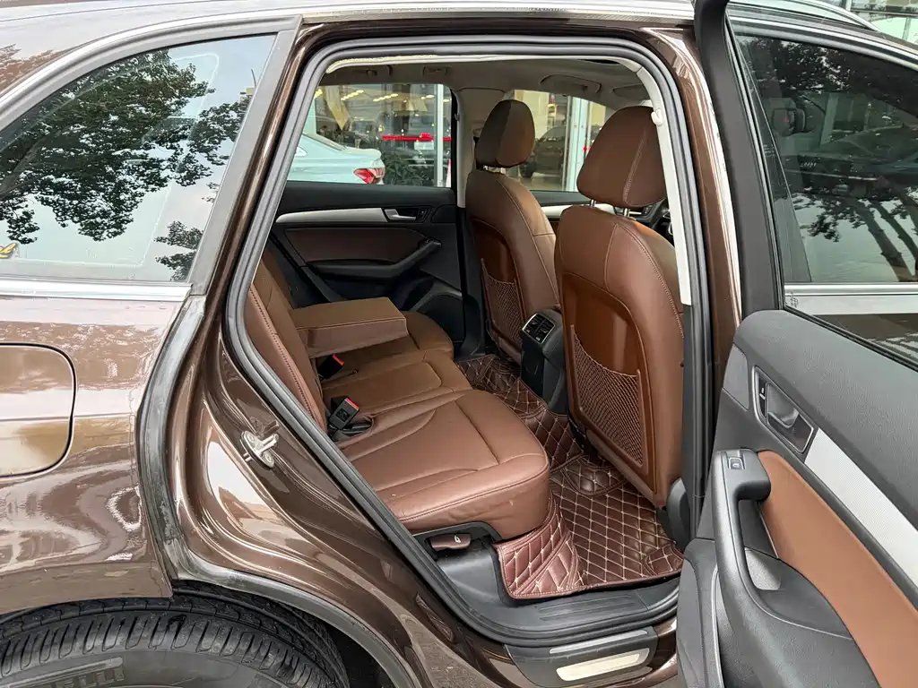 Audi Q5 — миниатюра 16