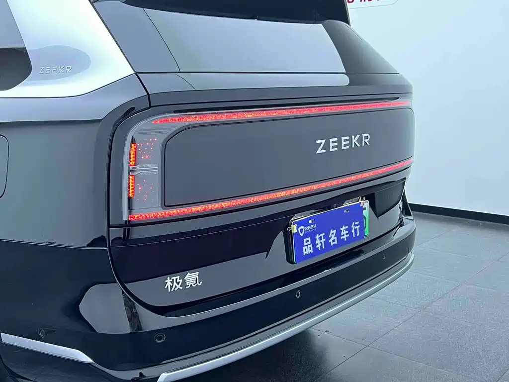 Zeekr 9X — миниатюра 34