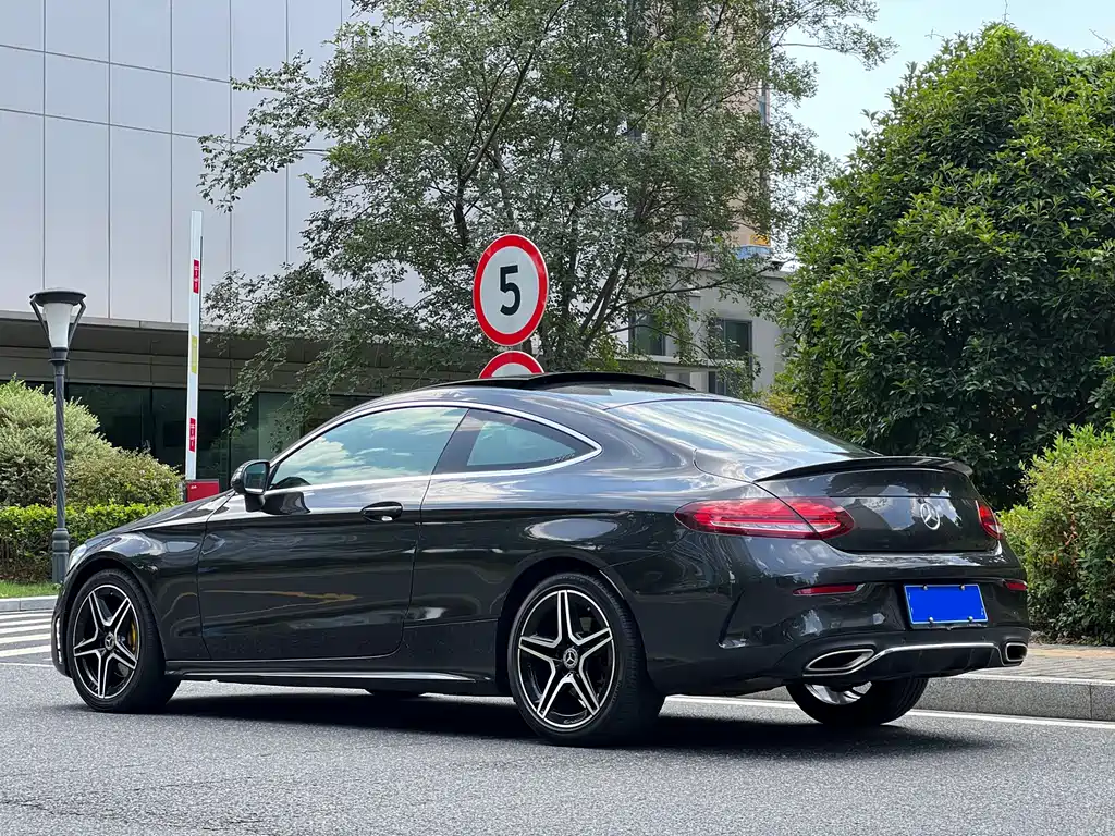 MERCEDES-BENZ C CLASS