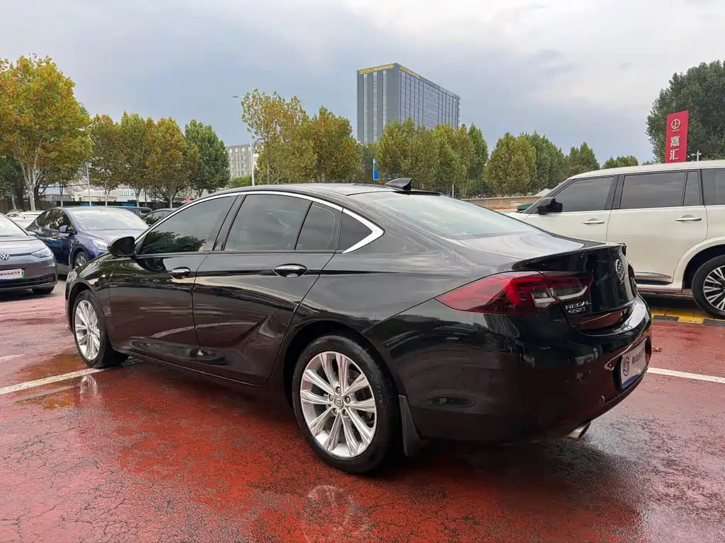 Buick Regal — миниатюра 4