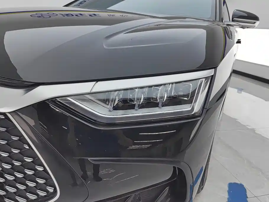 BYD Han — миниатюра 5